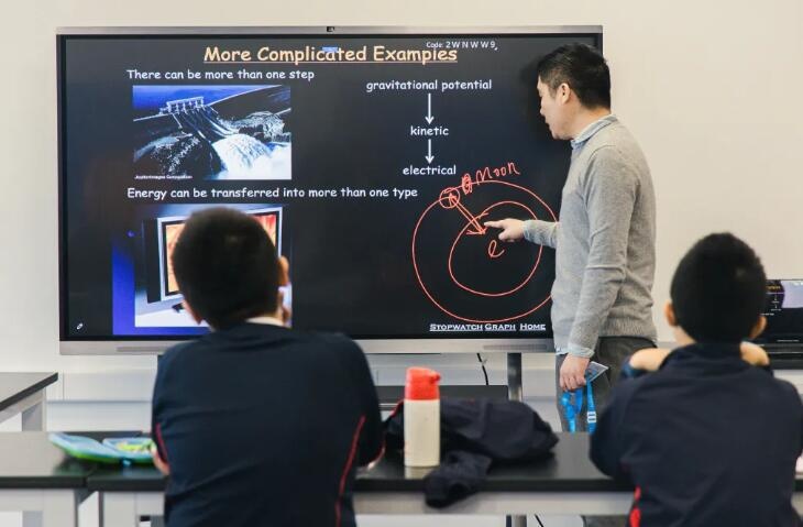 南京威雅中学部物理课堂