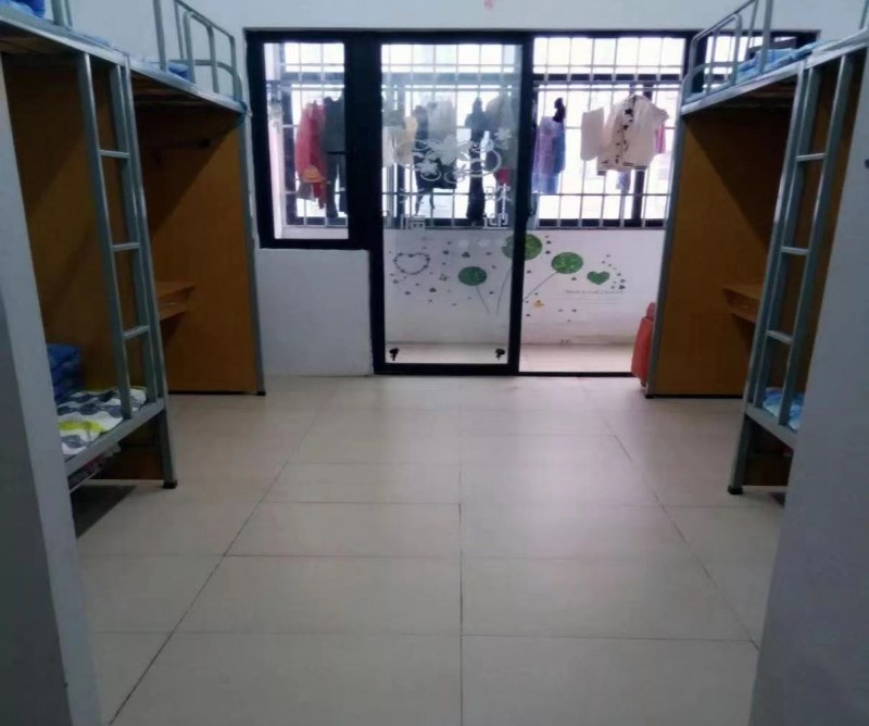 江苏东台中等专业学校