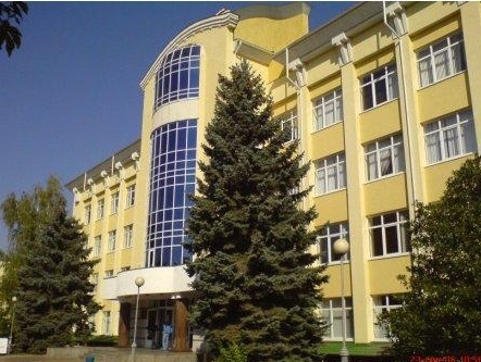 阿迪格国立大学