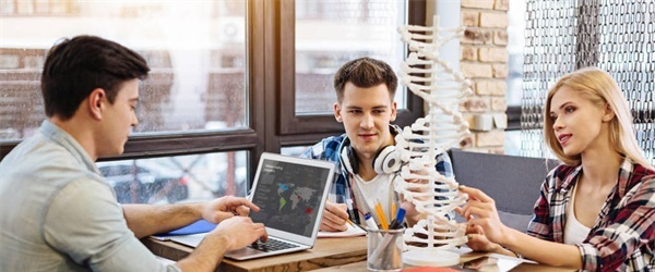 2023深圳第三职业技术学校开设的专业一览表