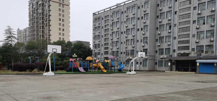 益阳电脑美术职业学校