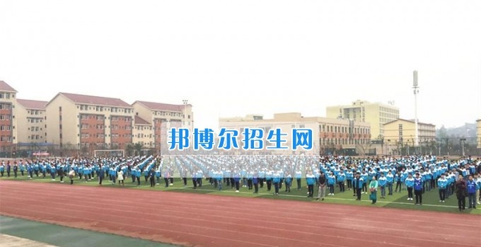 加强文明礼仪养成教育 培养高素质的中国工匠——泸职校汽车工程部文明礼仪养成教育培训活动