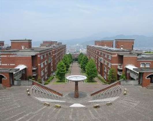 大同大学