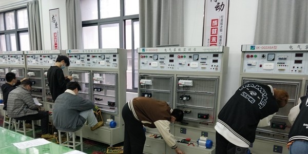 扬州市天海职业技术学校