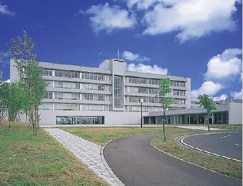 国际医疗福利大学