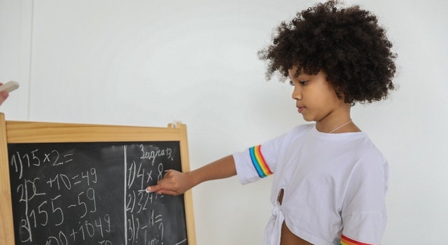 2023成都市财政贸易学校开设的专业一览表