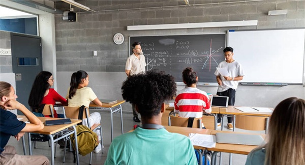 荣县职业技术教育中心