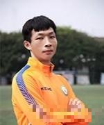 何伟林