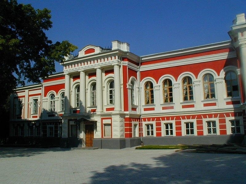 格卢霍夫国立师范大学