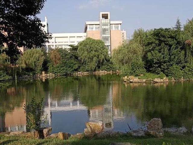 校园景色