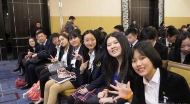 20位美国Lee高中代表参与哈佛模拟联合国中国会