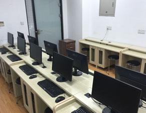 学校前台