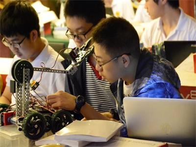 新东方扬州外国语学校