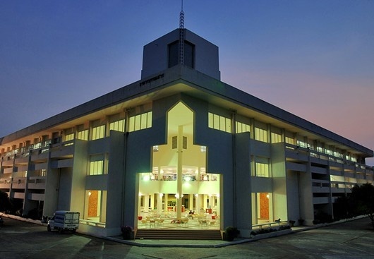 苏兰拉工业大学