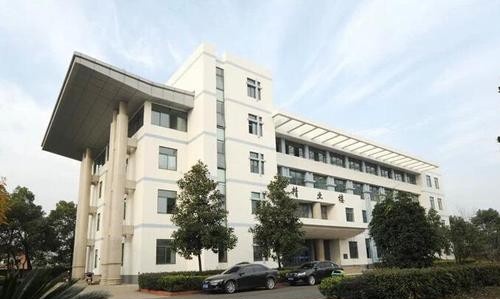 石家庄华夏科技职业中等专业学校