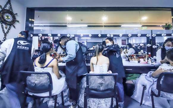 彩妆造型就业方向