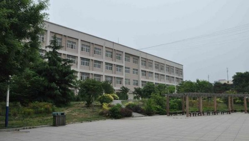 西安电力专修学院