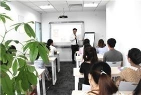 青岛韩国留学培训机构收费