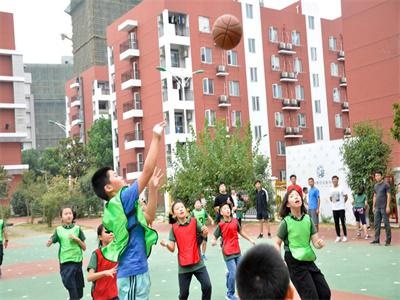 格鲁伯剑桥高中