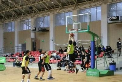 中加枫华国际学校BCOS篮球联赛："篮“不住的青春