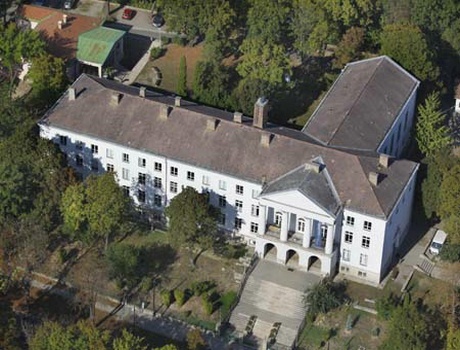莫霍利·纳吉艺术与设计大学