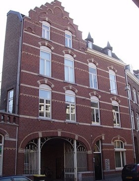马斯特里赫特大学