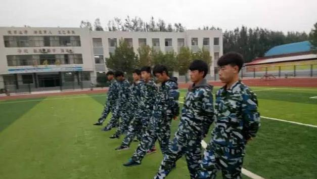 鸡泽职教中心