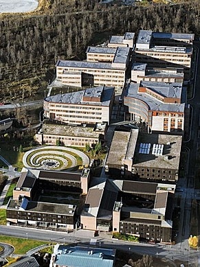 特罗姆瑟大学-挪威北极圈大学