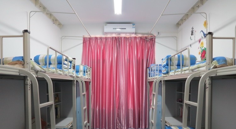 威县职业技术教育中心