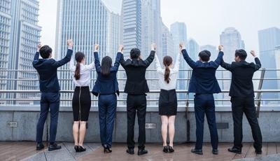 环球教育师资配图