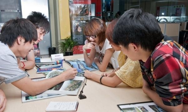 火星时代室内vr培训小组探讨图片