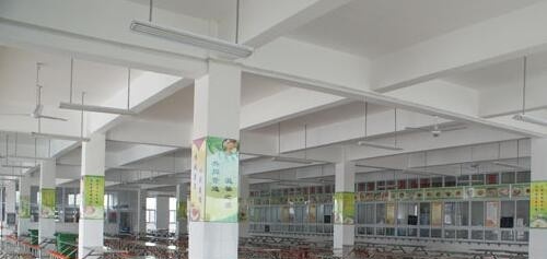 罗山中等职业学校