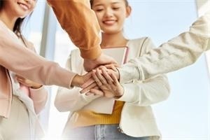 首都经济贸易大学在职课程培训班哪个专业好.jpg