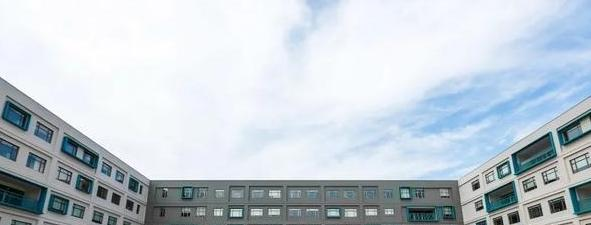 上海德闳学校初中部
