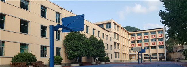 贵阳现代装备制造技工学校