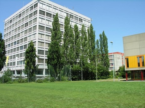 苏黎世高等专业学院