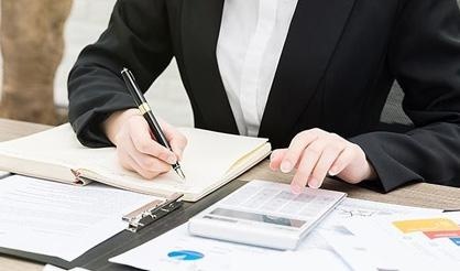 持有总会计师资格证书的学员