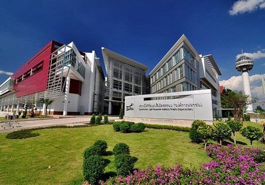 苏兰拉工业大学