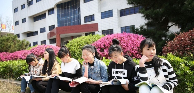 溆浦县职业中等专业学校