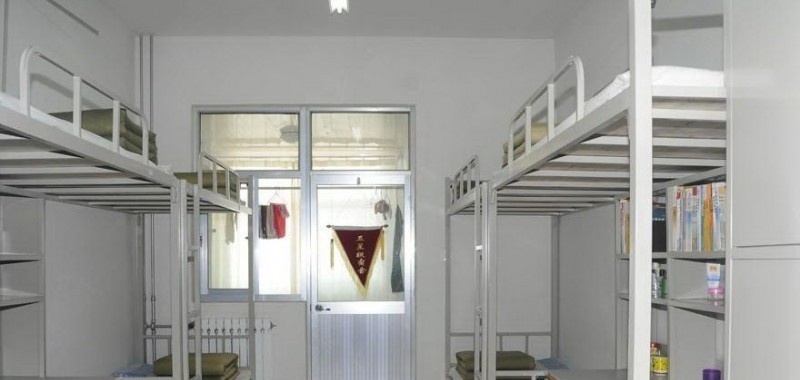 柞水职业中等专业学校宿舍条件