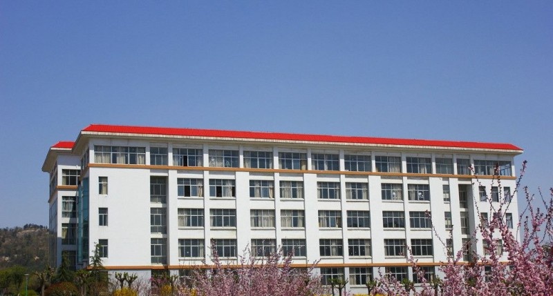 眉山卫生职业学校