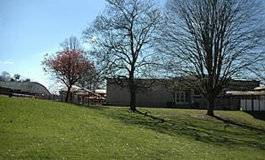 比利时姐妹学校