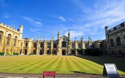 剑桥大学