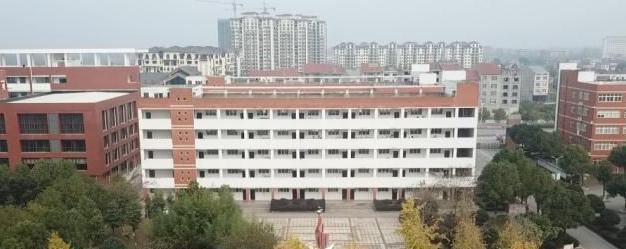 湖北现代农业技师学院3