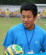 褚涤非