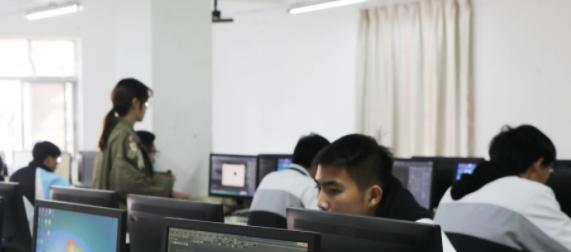 虹桥职业技术学校