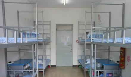 成都翔飞航空职业技术学校