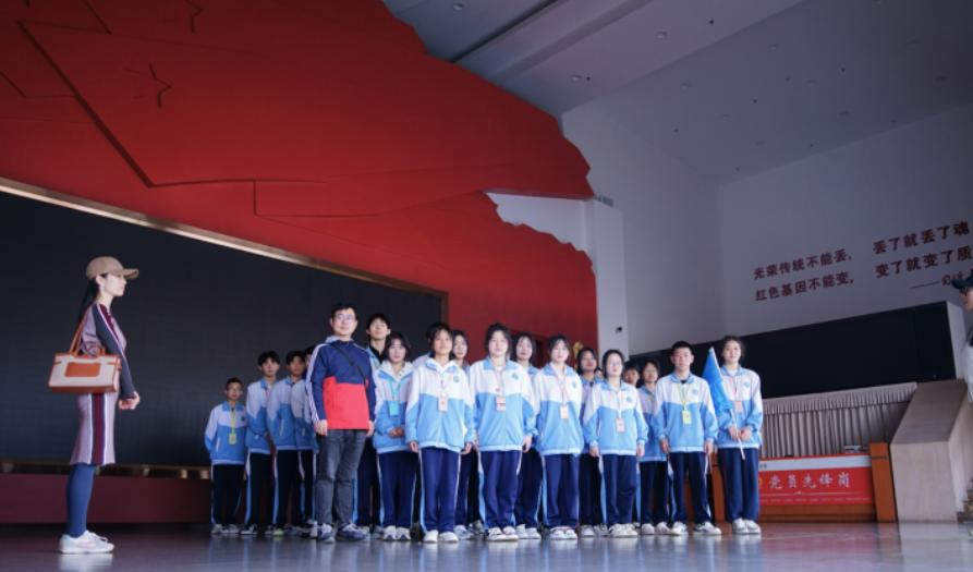 河南信阳航空服务学校