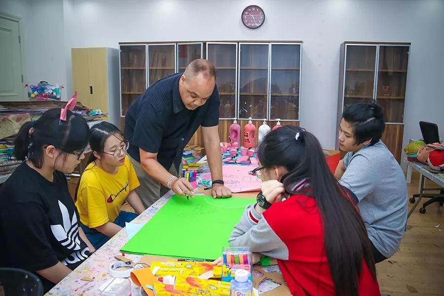 上师大附二外剑桥高中启航营.jpg