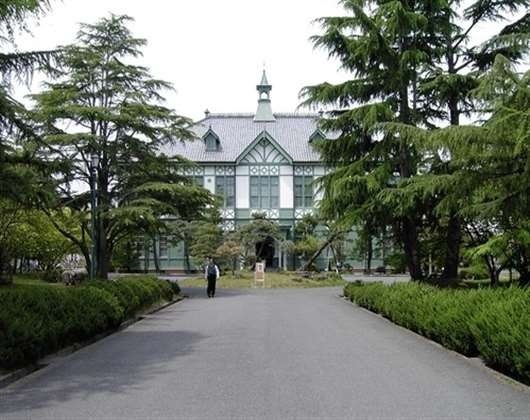 奈良教育大学